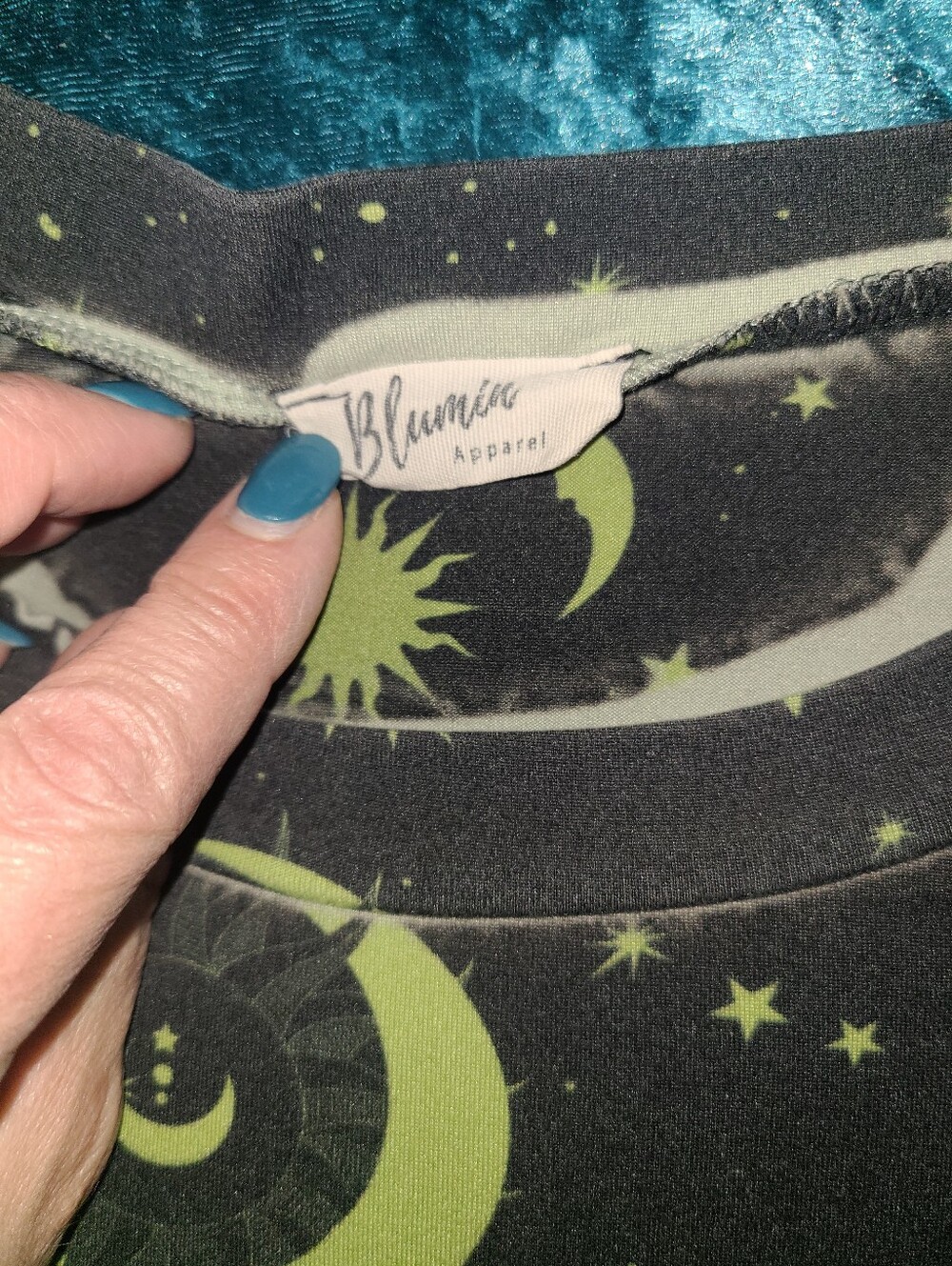 Celestial Moon & Stars Tshirt - Picture 4 of 4